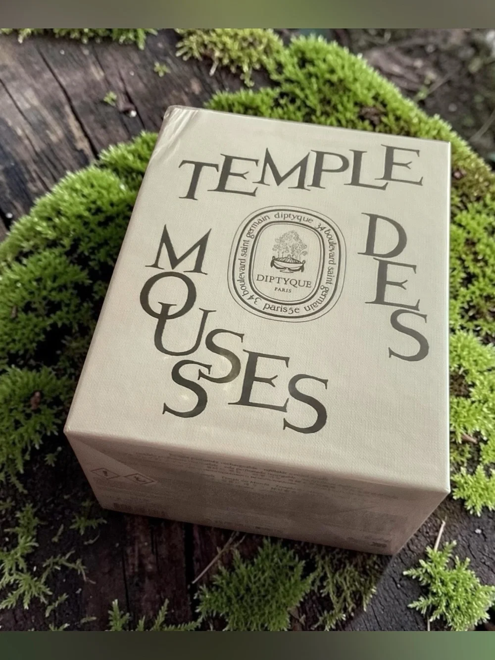 Diptyque Temple des Mousses Bougie Signature Scented Candle ✨